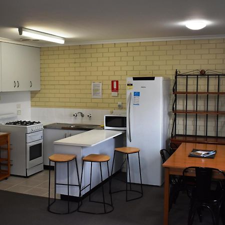 Wilsons Promontory Motel Foster Exteriör bild